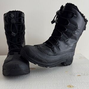 Columbia Bugaboot Black Insulated Snow Boots